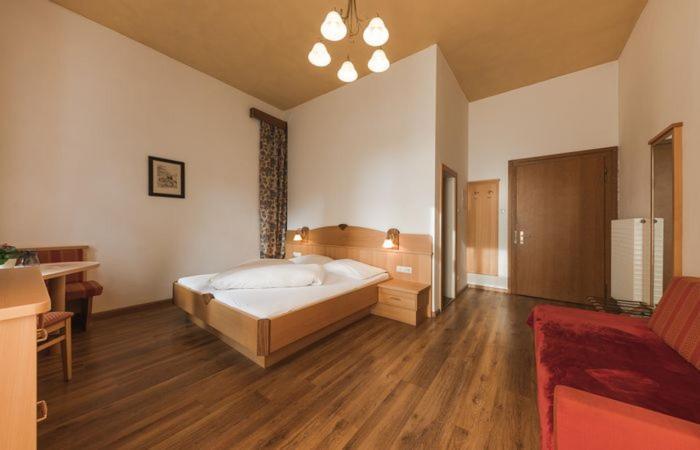 Hotel Angelica Merano Bagian luar foto