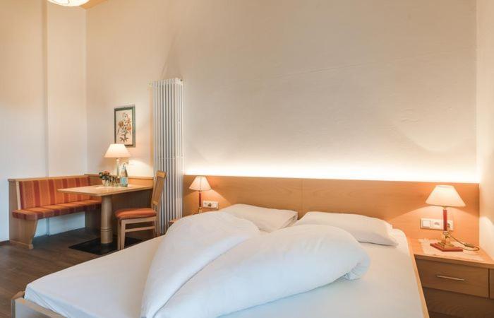 Hotel Angelica Merano Bagian luar foto